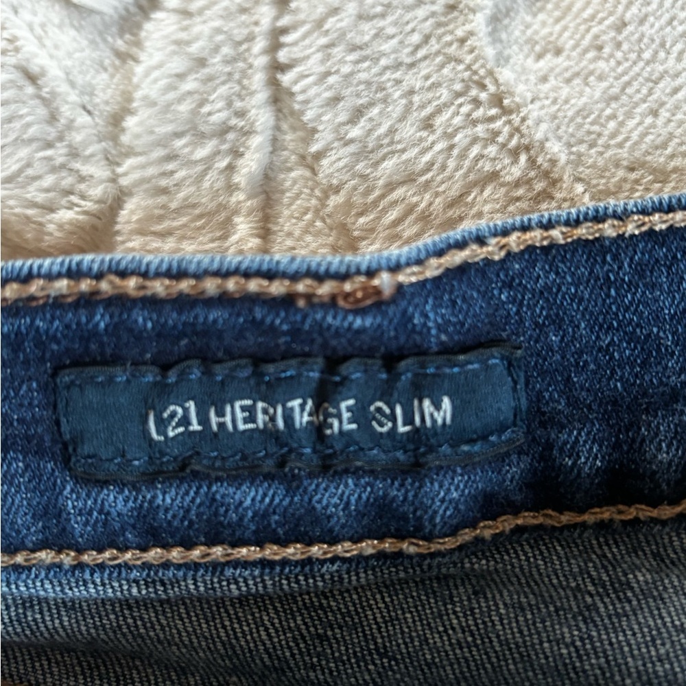 LUCKY BRAND Classic Blue Jeans - Picture 6 of 7